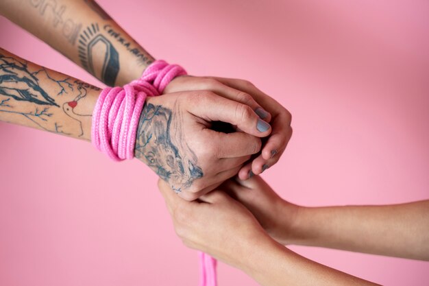 Czy tatuaże symbolizujące przyjaźń są dobrym pomysłem dla kobiet?